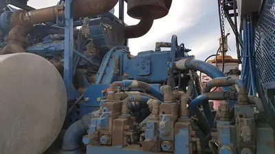 USED 1997 PEERLESS BAKER HUGHES HYDRA FRAC BLENDER TRAILER