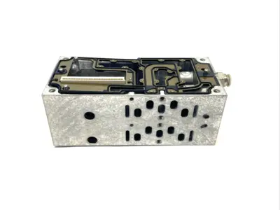 VABV-S4-1S-N14-2T2 | Festo  Pneumatic Valve Manifold Sub-Base 539219 - Used