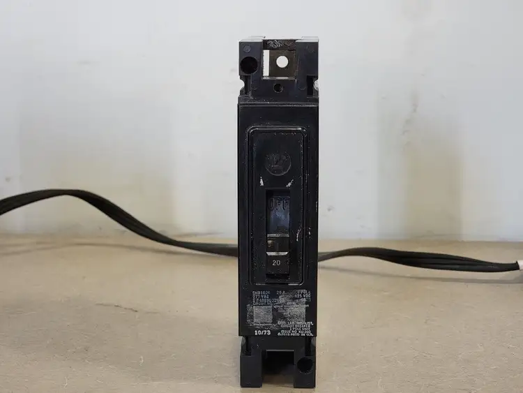 Used WESTINGHOUSE EHB1020 Switchgears British Columbia CA | Lenmark #241206