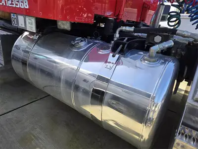 USED 2012 PETERBILT 388