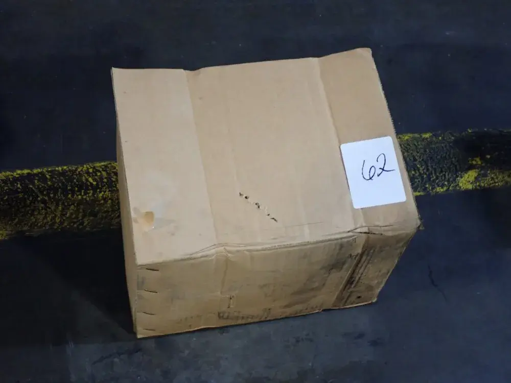 NEW DENISON HYDRAULICS M4SD1281N00B501