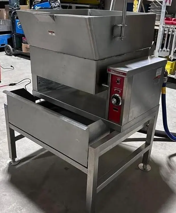 Used CROWN GCTS-16 Gas Cooking Equipment British Columbia CA | Surrey Food Equipment #469548