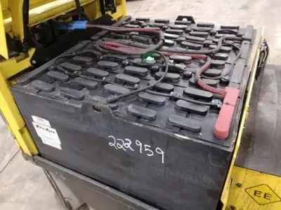 USED 2020 HYSTER E80XN