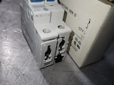 USED ALLEN BRADLEY 1492SPM1C200