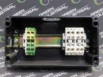 Raychem RTS JBM-100-A Multiple Entry Connection Box Used