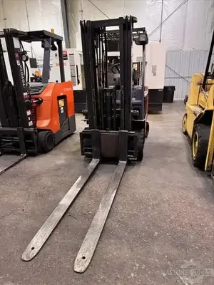 Used TOYOTA 5FBC25 Misc Forklifts Illinois US | Perfection Global, LLC. #1371134