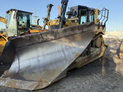 USED 2019 Caterpillar D6T XL