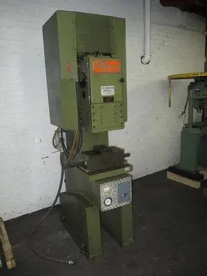 7509-120 GALATO 30 TON CHAIN HAMMERING STAMPING POWER PRESS – HIGH SPEED