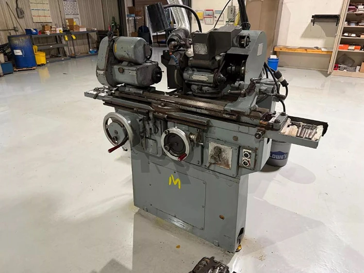 Used 1980 Brown & Sharpe 814U VALUEMASTER, 1980, SWING DOWN I.D. Universal Cylindrical Grinders New Jersey US | Machinery Values #779767