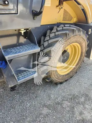 USED 2021 XCMG CV83PDU