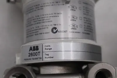 NEW ABB 2600T 266DRHESSA2A1 ENL5 PREUSSURE TRANSMITTER STOCK G239A