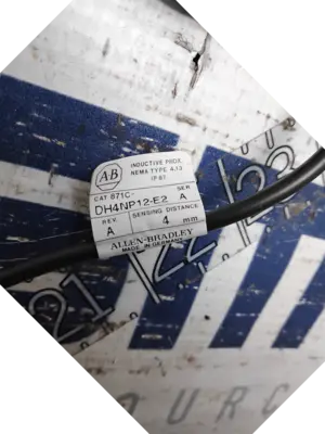NEW ALLEN BRADLEY 871C-DH4NP12-E2