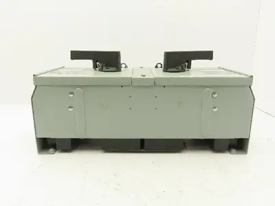 Siemens V7E3611 I-T-E Twin Vacu-Break Fusible Switch 30A 600VAC 3 Pole