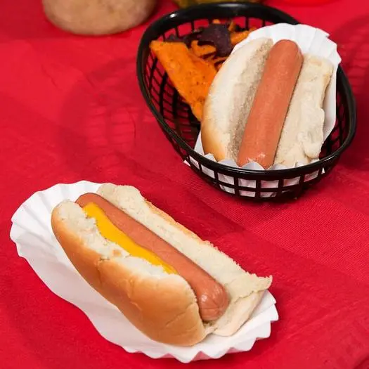 6" White Paper Fluted Hot Dog Tray 3000 / Case