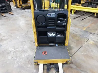 USED 2020 YALE OS030