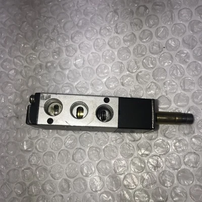 USED AHS 4V110-1/8