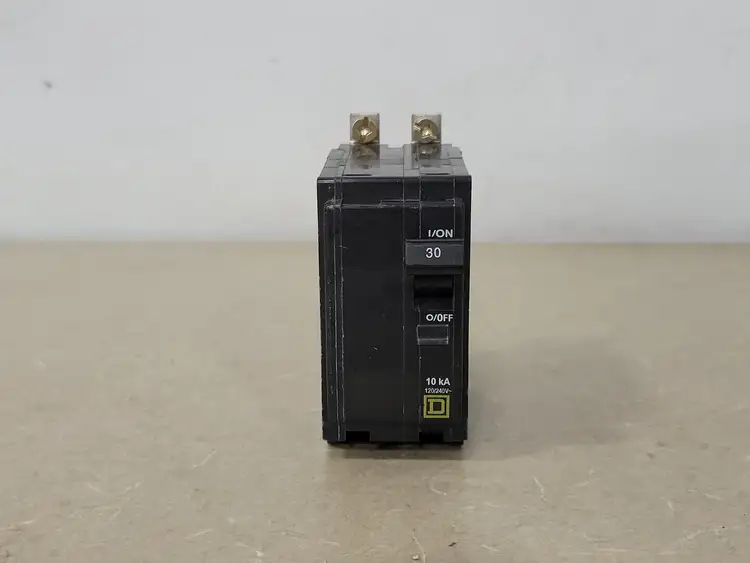 Used SQUARE D QOB230 Switchgears British Columbia CA | Lenmark #239328