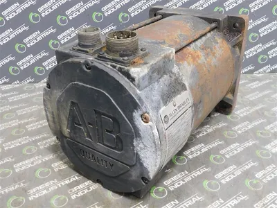Allen Bradley 1326AB-C1E-11 AC Servo Motor 2.6kW 3000RPM 105.0 LB.-IN. Used