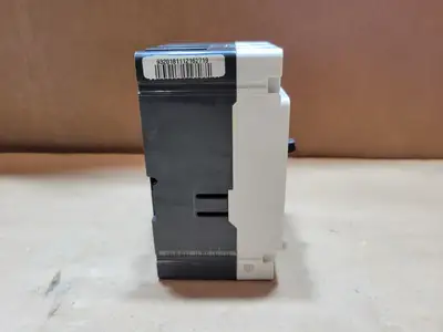 NEW EATON FDB3050