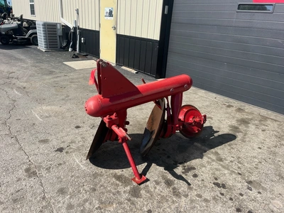 FERGUSON #21 Disc Plow Disc Plow | County Equipment Company LLC (6)