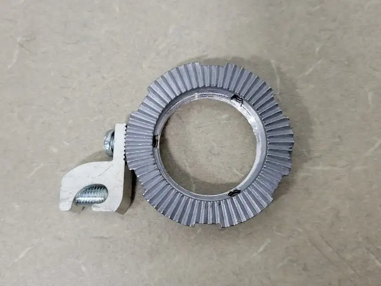 New | in-Stock THOMAS & BETTS L100GRL Cable & Wire British Columbia CA | Lenmark #249159