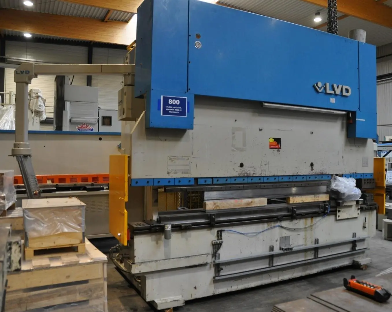 USED LVD PPCB 250 TON X 4100 MM CNC
