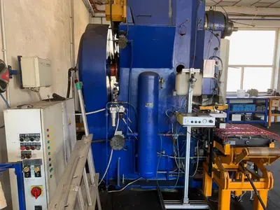 Used 1990 SMERAL LE 250 C Gap Frame (OBS) Presses CZ | Amaron s.r.o. #1056817