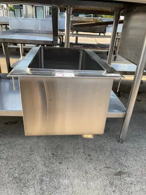 Used John Boos Used 18" John Boos Stainless Steel Ice Bin - SS175 Sinks Illinois US | Falcon Restaurant Supply #1375977