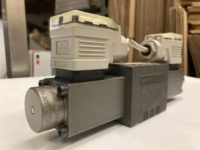 Used HUSKY WE43P06C08NC0BN Pump & Valve Parts Ohio US | Surplus Asset Holdings #1241800
