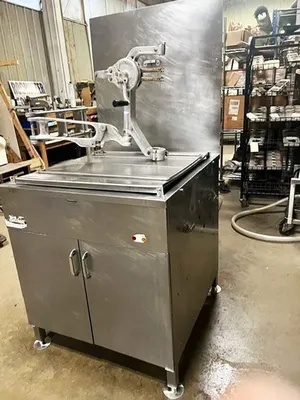 BELSHAW ADAMATIC 724 CG Donut Fryer System | Harvest Equipment and Fabrication Inc (7)