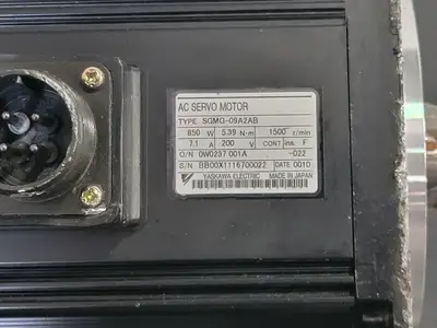 USED YASKAWA SGMG-09A2AB