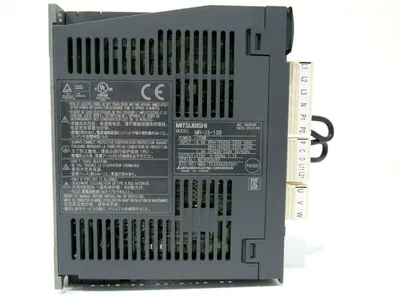 NEW MITSUBISHI MR-J3-10B SERVO AMPLIFIER MRJ310B