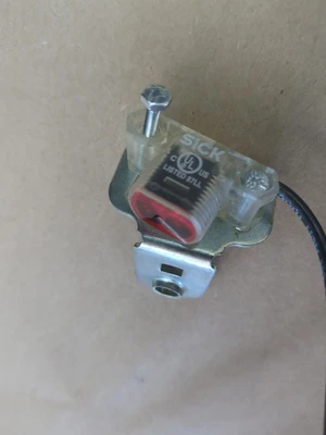 USED SICK ZLM1-2E104011S01