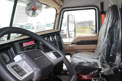New | in-Stock 2026 MACK GRANITE 64BR Rolloff Trucks Texas US | Roll Off Truck World #1491889