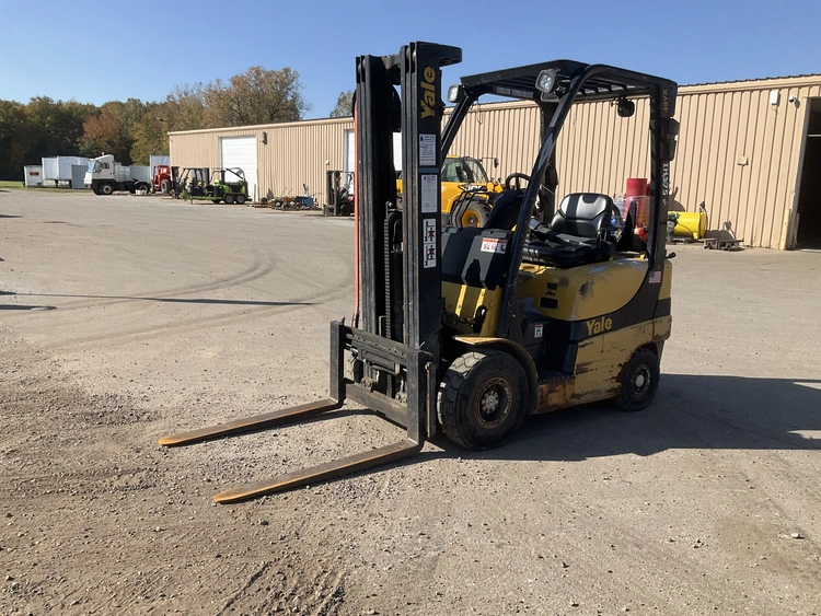 Used YALE GLP040 Internal Combustion Forklifts: Pneumatic Tire Michigan US | Miedema Asset Management Group #1579382
