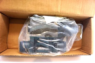 NEW PARKER D1VW008KNYCF HYDRAULIC VALVE