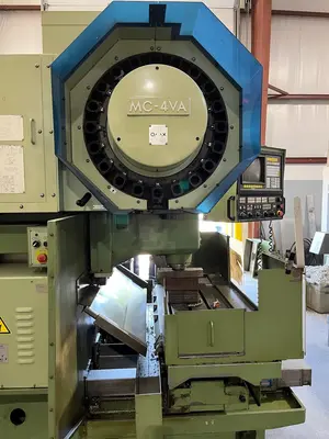 USED 1989 OKUMA MC-4VA