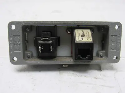 Graceport P-R2-F3R0-U57 Interface Port Panel Mount Housing 120V 5 A