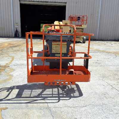 USED 2012 JLG E450AJ