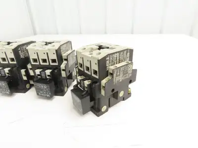 Moeller DIL1AM 3-Pole IEC Contactor 55A 220/240V Coil 25Hp 460V 3PH  Lot of 4