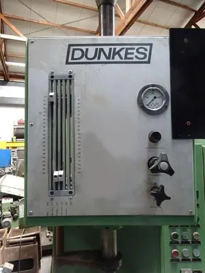 USED DUNKES HZT 6,3 TON