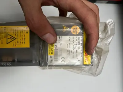USED FANUC A06B-6096-H105
