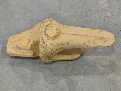 Bucket Tooth Adapter
