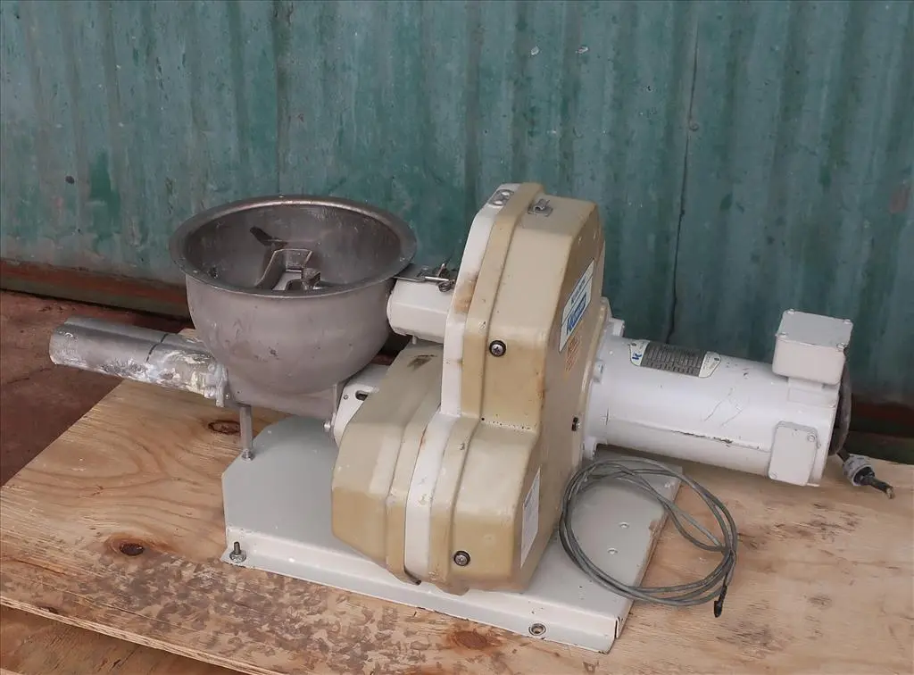 USED K-TRON K2MVT35