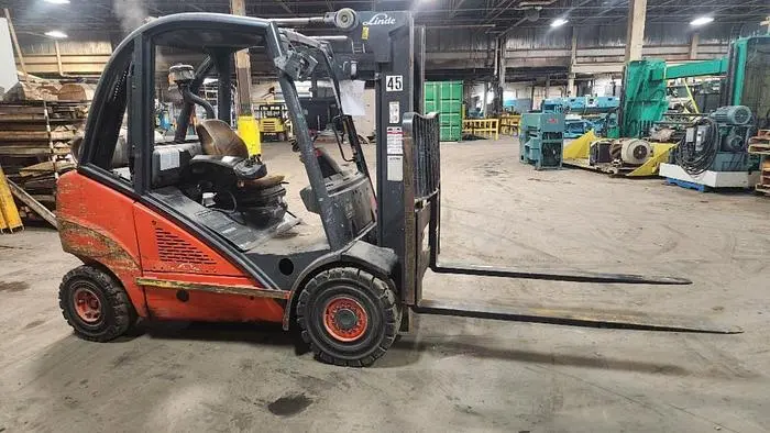 Used 2006 LINDE H25T Liquid Propane Forklifts Pennsylvania US | Global Equipment International, LLC #759399