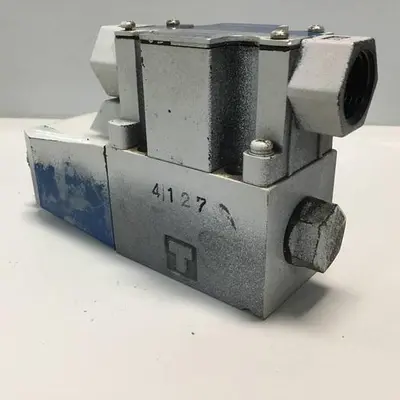USED VICKERS DG4V-3-2AL-M-P7-H-7-50