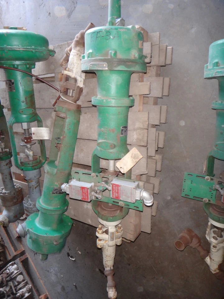 Fisher / Hancock 2" 1500 PSI Steel, Fixed Backseat Valves