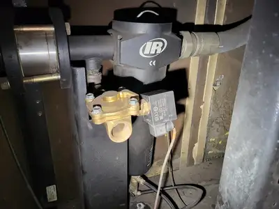 Used 2010 INGERSOLL-RAND IRN150H-OF Rotary Screw & Sliding Vane Air Compressors British Columbia CA | Lenmark #913461