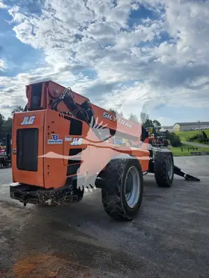 USED 2018 SKY TRAK 10054