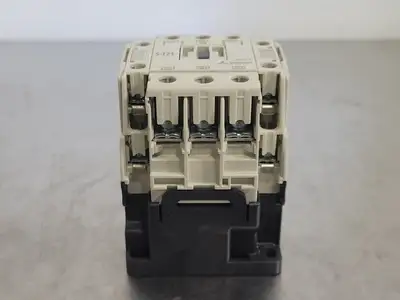 USED MITSUBISHI S-T21